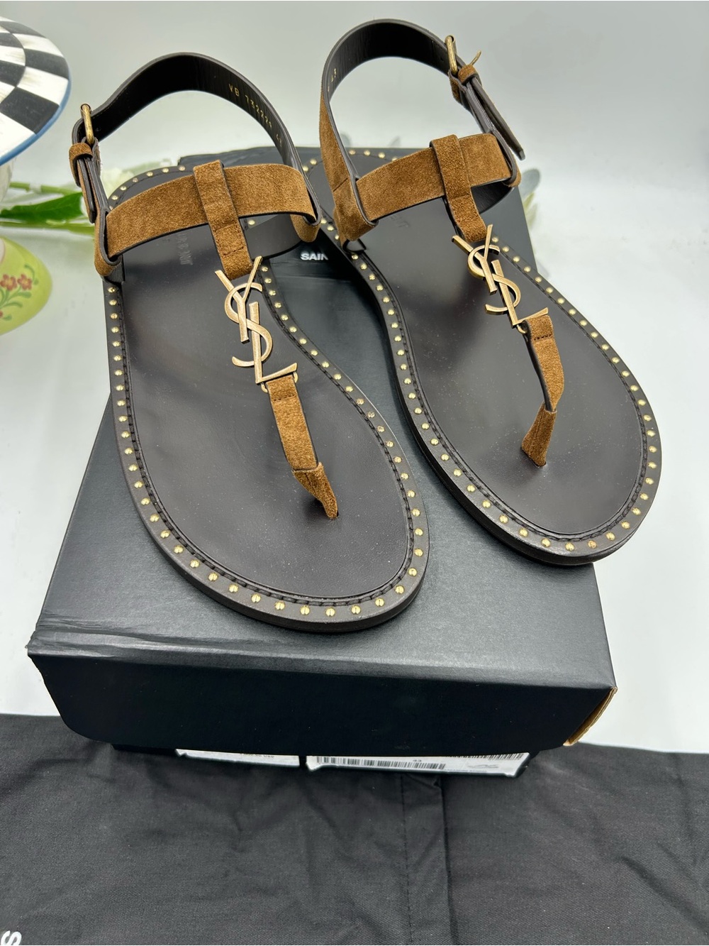 Men's Saint Laurent CASSANDRE YSL logo sandals size 43 made in Italy